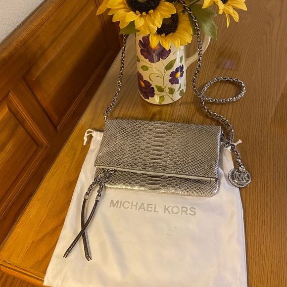 Michael Kors Silver Snake Print Crossbody Bag - Picture 1 of 11